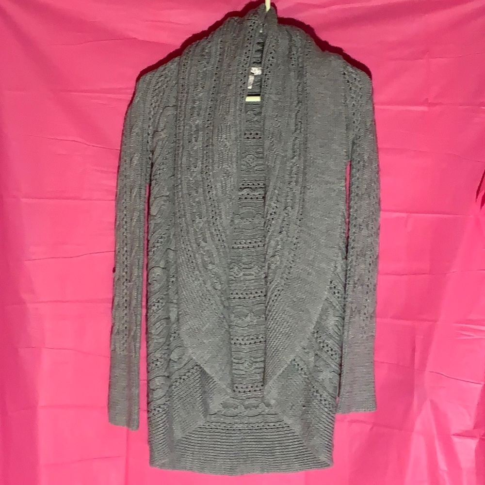 Kenar- Grey Knit Carnigan